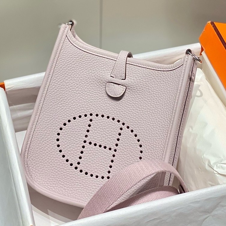 Hermes Evelyne III TPM Bag In Mauve Pale Clemence Leather