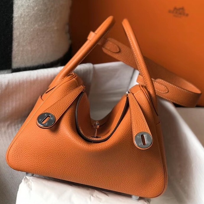 Hermes Lindy 26cm Bag In Orange Clemence With PHW