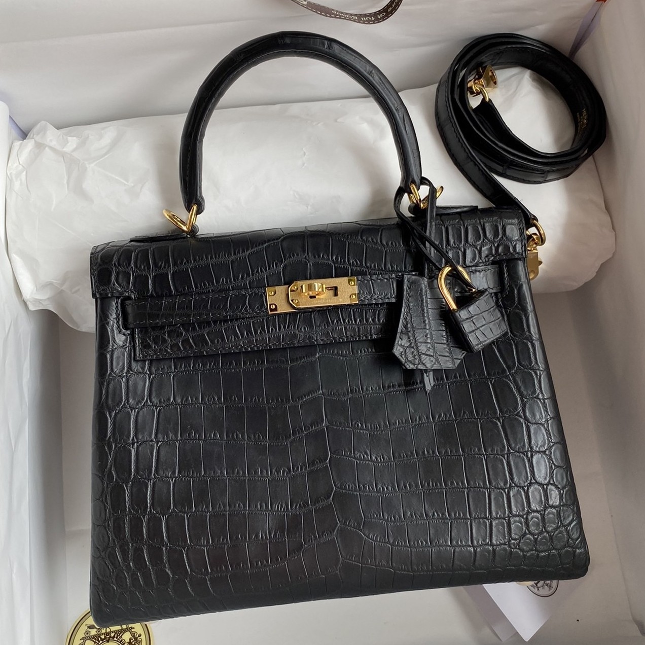 Hermes Kelly Sellier 25 Handmade Bag In Black Crocodile Niloticus Matte Skin